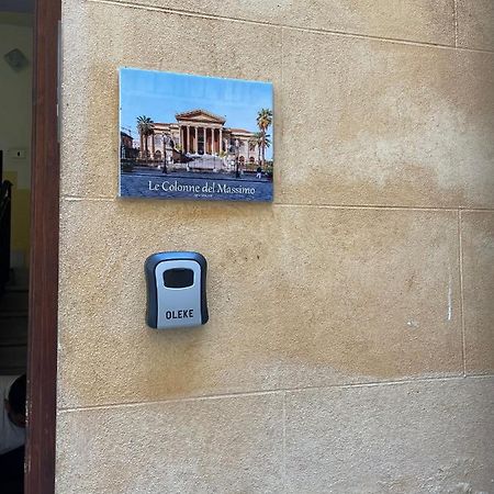 Le Colonne Del Massimo Apartment Palermo Bagian luar foto